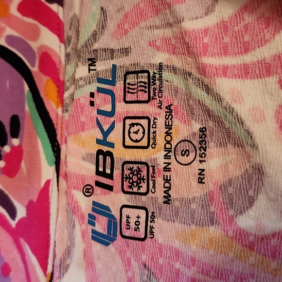 NWT IBKUL long sleeve running top. Size small - Picture 2 of 6